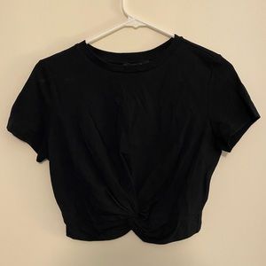 Women’s Small Short Sleeve Black Twisted Front Crop Top - Forever 21